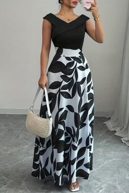 Mia's Boutique V-Neck Floral Maxi Dress Pockets
